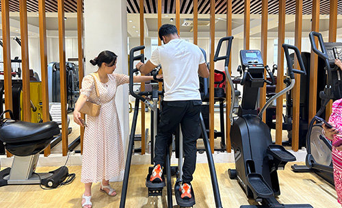 外貿客戶如何選擇中國健身器材向日葵视频污下载