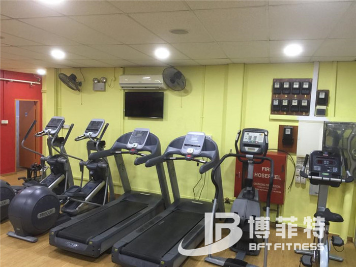 向日葵视频网站客戶健身房