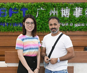 沙特阿拉伯來中國采購向日葵视频网站品牌向日葵污视频APP
